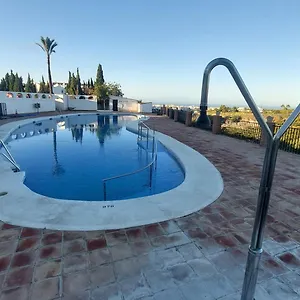 Apartamento En Urb. Residencial 2 4 Per., Nerja